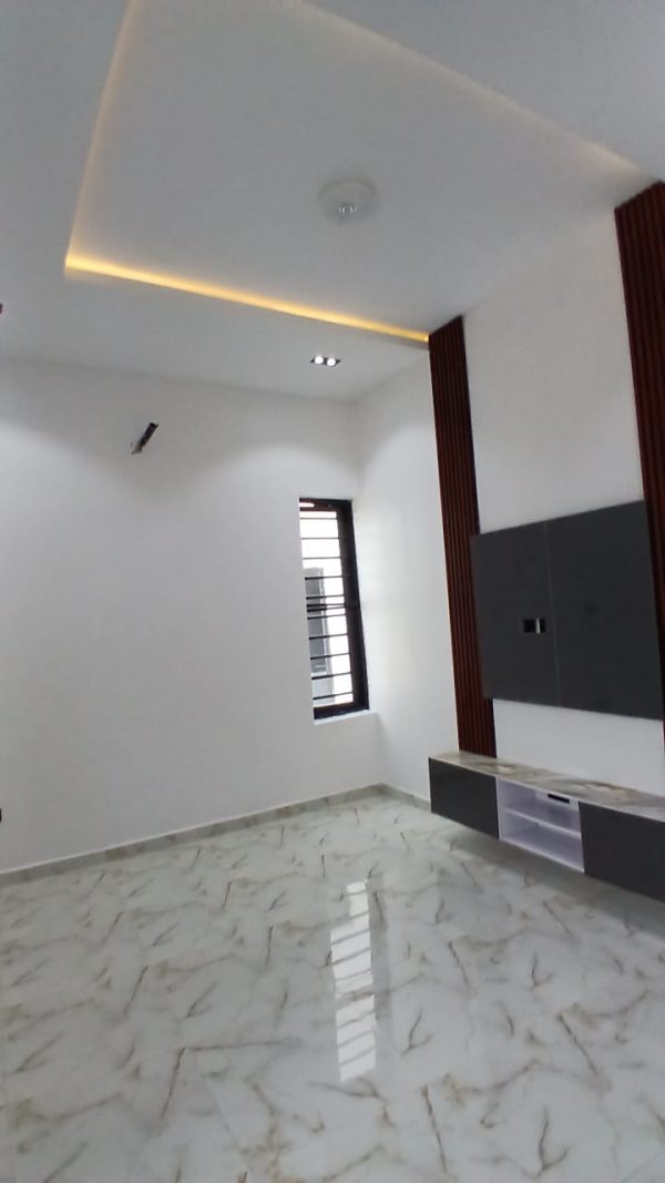 Luxury 5 Bedroom Penthouses With Boys Quarters And Swimming Pool